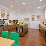 Отель Ibis Styles 3*