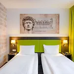 Ibis Styles 3* Трир