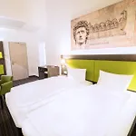 Ibis Styles 3*