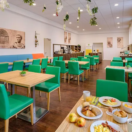 מלון Ibis Styles 3*