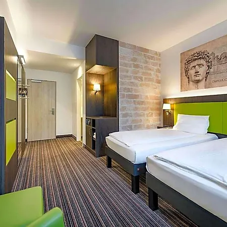 ホテル Ibis Styles 3*