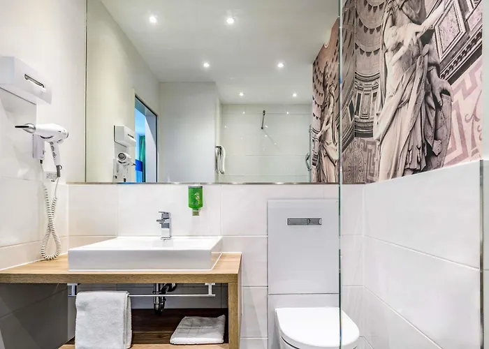 ホテル Ibis Styles 3*