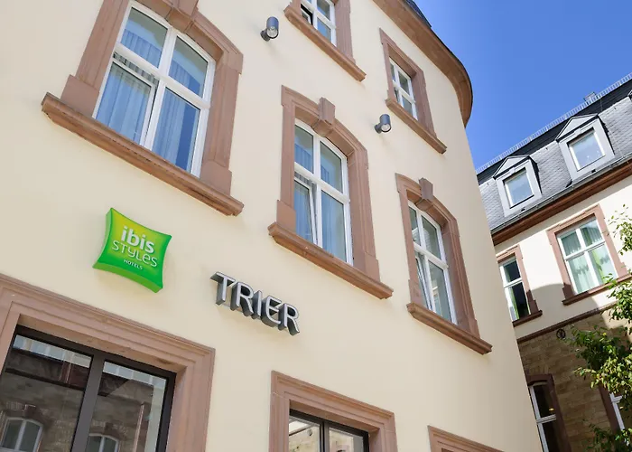 ホテル Ibis Styles 3*